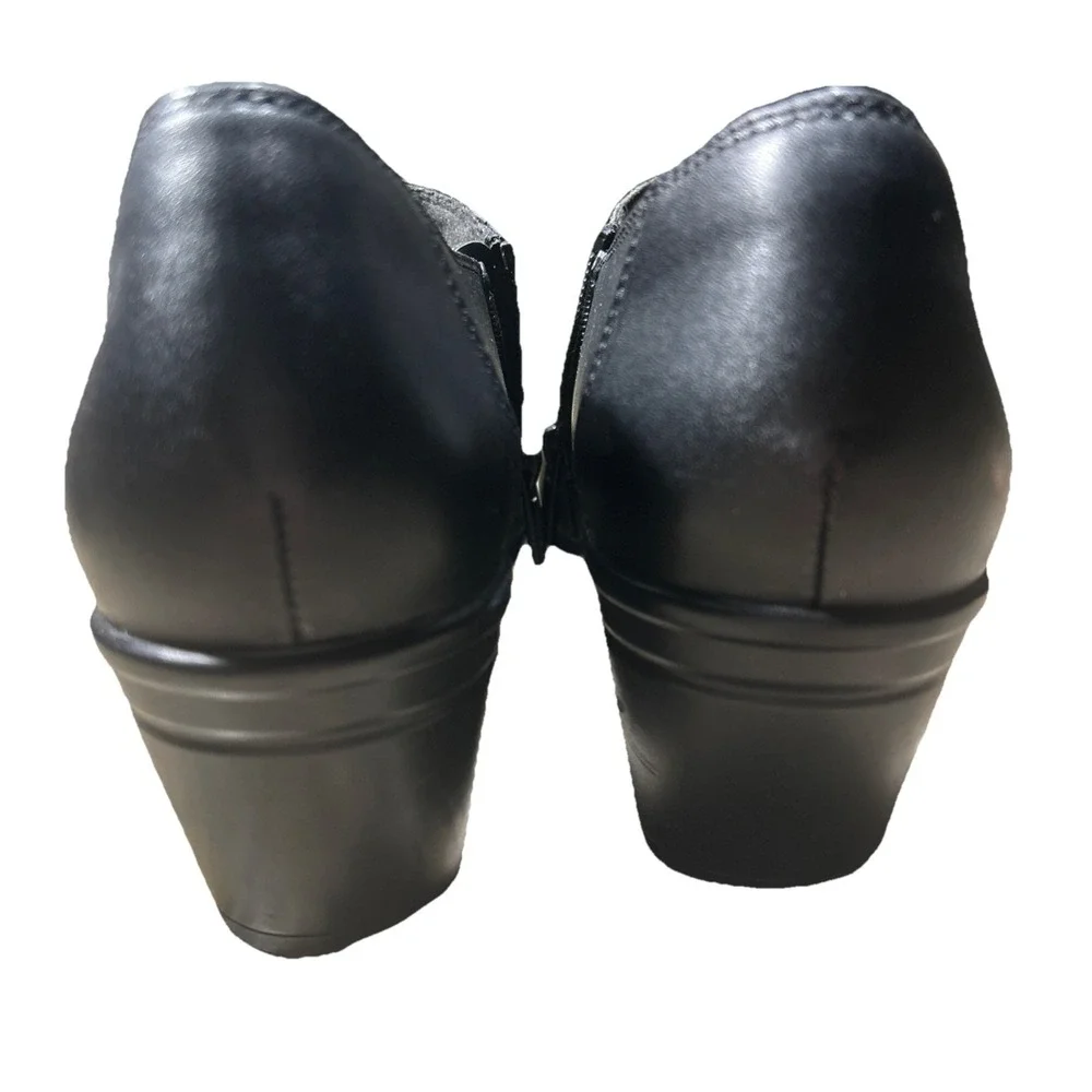 Clarks‎ Collection Emslie Women 8.5N Narrow Black Leather Block Heel Shoe Bootie